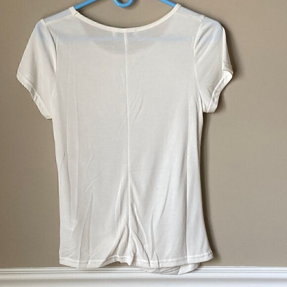 NWT White Top - Picture 5 of 9